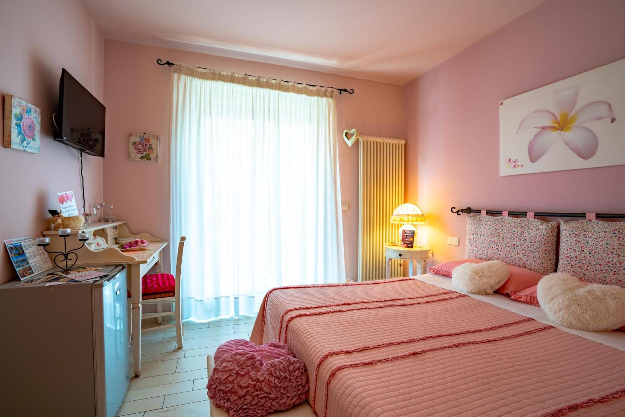 Petali Rosa Bed & Breakfast Polignano a Mare Ngoại thất bức ảnh
